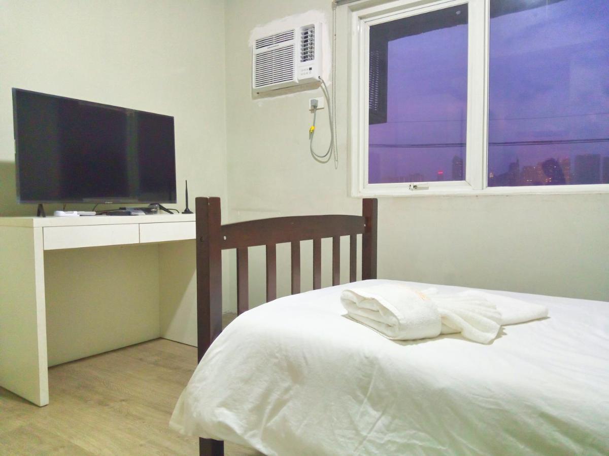 White Knight Hotel Saint Anne Manila Luaran gambar